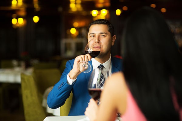 Find Millionaires on Dating Apps for Rich People