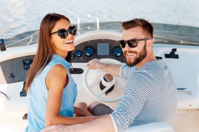 How to Date a Millionaire